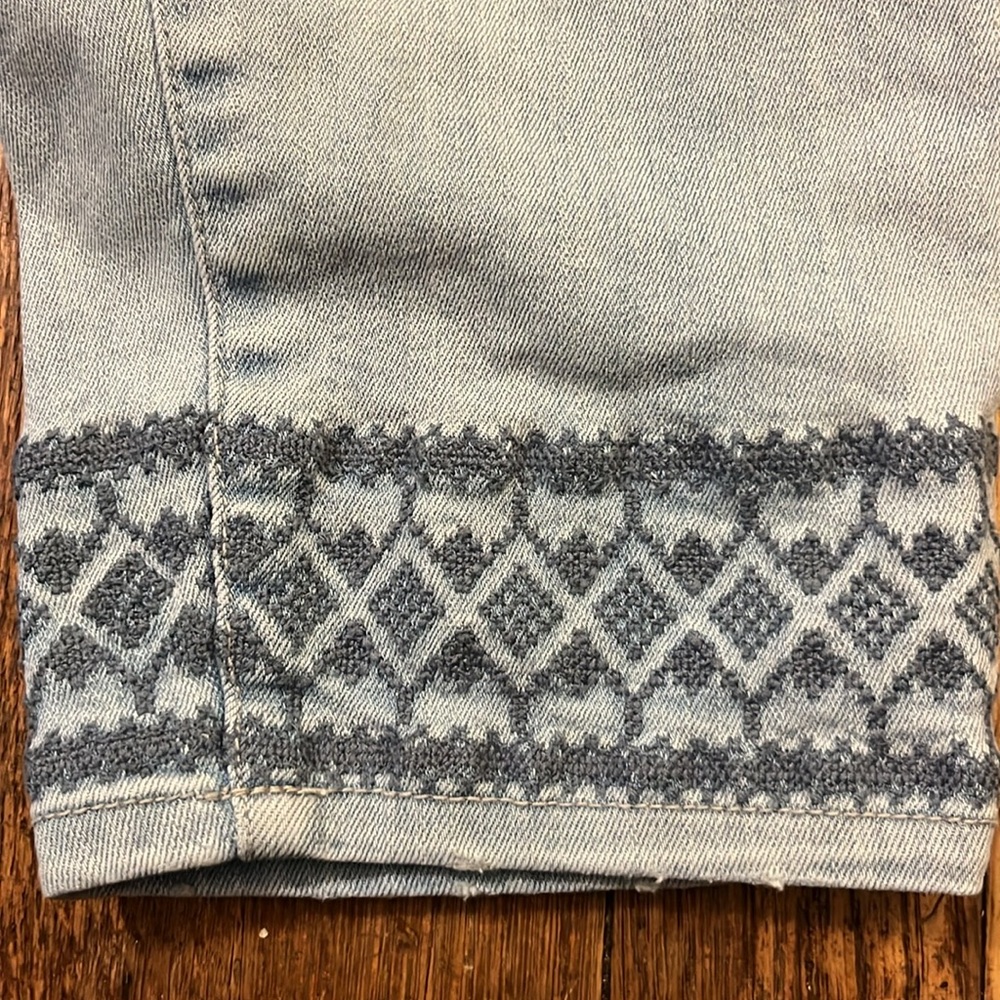 NYDJ Ami Skinny Ankle jeans embroidered light wash stretch 12 whimsy - Picture 11 of 15